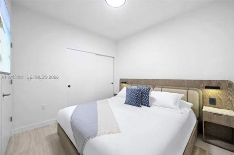 580 72nd St 1603, Miami Beach FL - photo 9 of 30