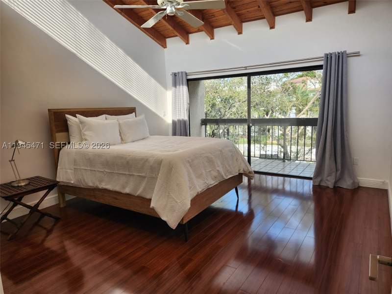 2 bedroom Condominium at 5201 Orduna Dr 14, Futura Sansovino Condo, Coral Gables — photo 4