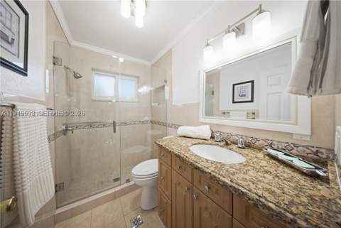 300 NE 175th St, North Miami Beach FL - photo 15 of 45