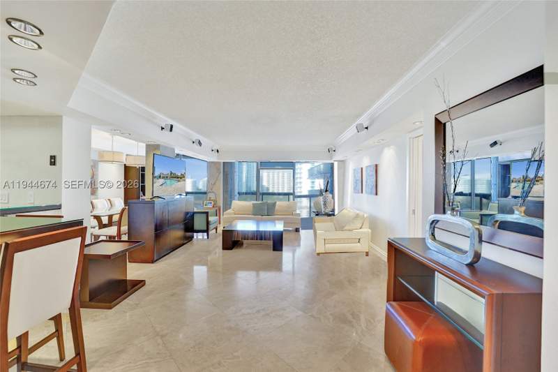 3 bedroom Condominium at 19667 Turnberry Way 12F, Turnberry Isle South Condo, Aventura — photo 4