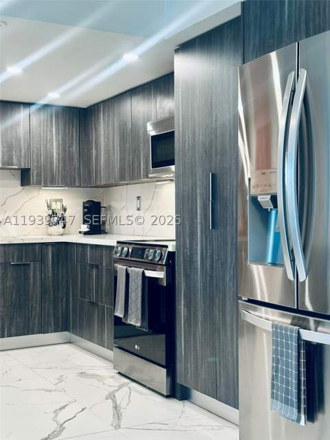 1740 NW N River Dr 626, Miami FL - photo 15 of 39