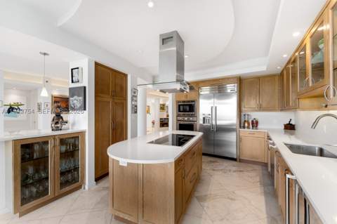 791 Crandon Blvd 603, Key Biscayne FL - photo 12 of 74
