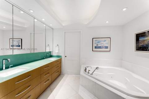 791 Crandon Blvd 603, Key Biscayne FL - photo 19 of 74