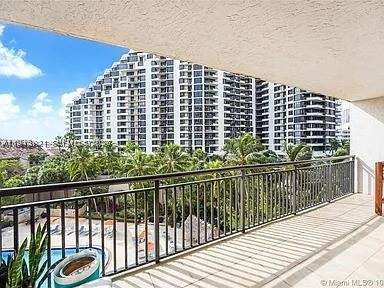 1 bedroom Condominium at 540 Brickell Key Dr 603, Brickell Key II Condo, Miami — photo 3