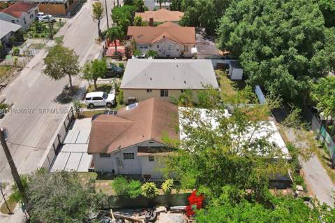213 NW 34th Ter, Miami FL - photo 15 of 18