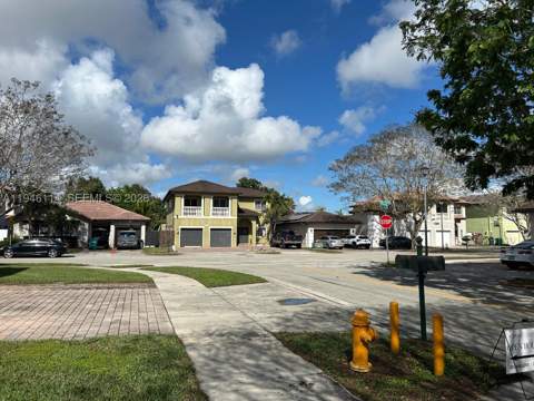 22844 SW 114th Ave, Miami FL - photo 12 of 40