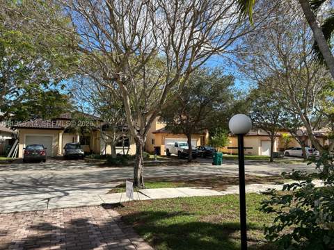 22844 SW 114th Ave, Miami FL - photo 13 of 40