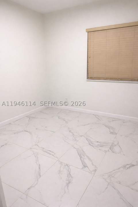 22844 SW 114th Ave, Miami FL - photo 9 of 40