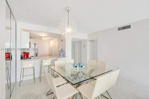 20100 W Country Club Dr 1005, Aventura FL - photo 8 of 36
