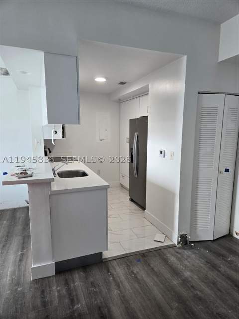275 NE 18th St 503, Miami FL - photo 8 of 11