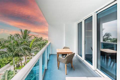 2301 Collins Ave 719, Miami Beach FL - photo 17 of 18