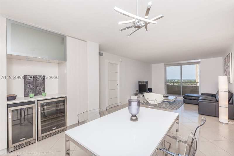2 bedroom Condominium at 5555 Collins Ave 9U, Oceanside Plaza Condo, Miami Beach — photo 1