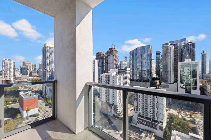 2 bedroom Condominium at 239 SW 9th St 2304, Smart Brickell, Miami — photo 2
