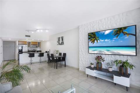 1750 N Bayshore Dr 3210, Miami FL - photo 13 of 40