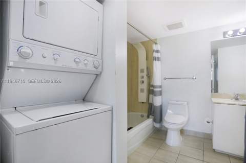1750 N Bayshore Dr 3210, Miami FL - photo 24 of 40