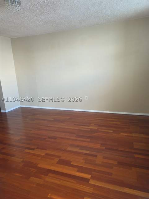 1075 NE Miami Gardens Dr 706, Miami FL - photo 7 of 16