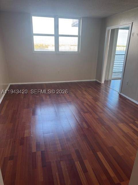 1075 NE Miami Gardens Dr 706, Miami FL - photo 8 of 16