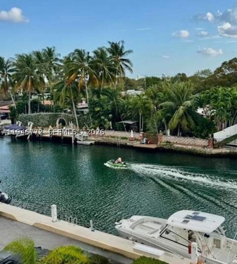 2640 NE 135th St 312, North Miami FL - photo 12 of 12