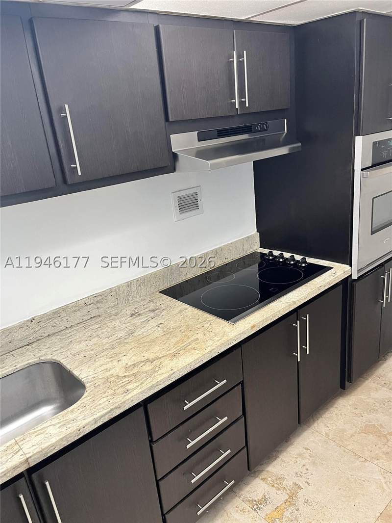 0 bedroom Condominium at 1000 West Ave 1006, Mirador 1000 Condo, Miami Beach — photo 5