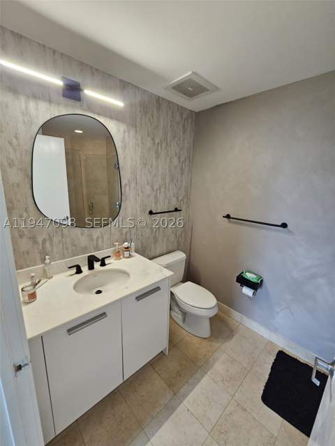1060 Brickell Ave 1917, Miami FL - photo 13 of 24