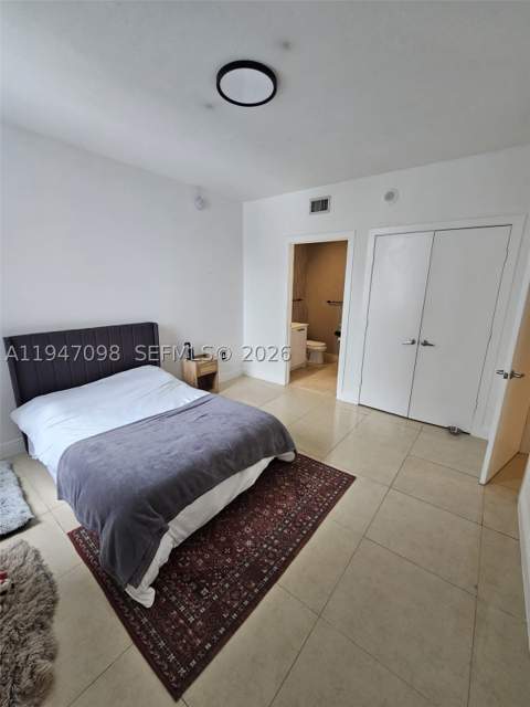 1060 Brickell Ave 1917, Miami FL - photo 16 of 24