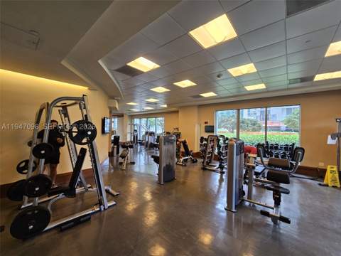 1060 Brickell Ave 1917, Miami FL - photo 21 of 24