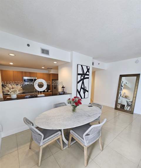 1060 Brickell Ave 1917, Miami FL - photo 8 of 24