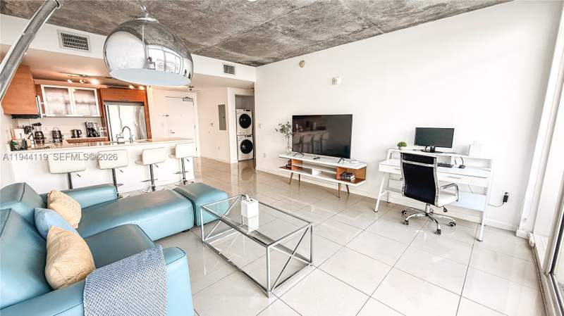 1 bedroom Condominium at 3250 NE 1st Ave 1110, Midblock Miami Condo, Miami — photo 4