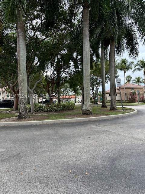 2 bedroom Condominium at 2920 SE 13th Rd 203-45, Venetia Gardens South Con, Homestead — photo 2