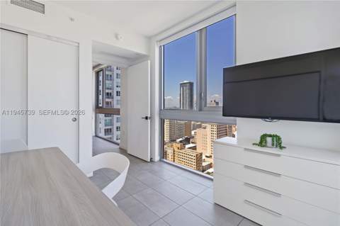 227 NE 2nd St 2506, Miami FL - photo 14 of 48