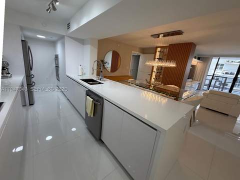 5757 Collins Ave 504, Miami Beach FL - photo 15 of 94