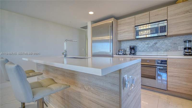 3 bedroom Condominium at 16385 Biscayne Blvd 1415, The Harbour South Condo, North Miami Beach — photo 4