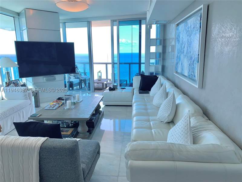 4 bedroom Condominium at 17001 Collins Ave 3808, Jade Beach Condo, Sunny Isles Beach — photo 2