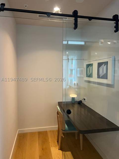11 NE 6 St 814, Miami FL - photo 12 of 58