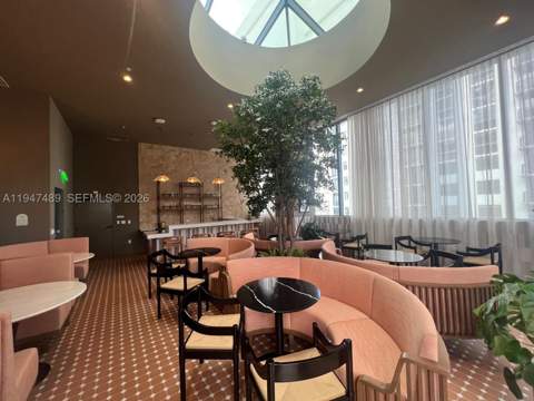 11 NE 6 St 814, Miami FL - photo 9 of 58