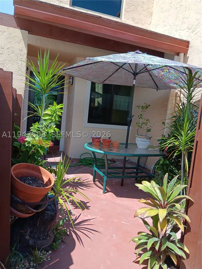 2 bedroom Condominium at 271 W Park Dr 1-7, Indian Summer Vilg Condo, Miami — photo 1