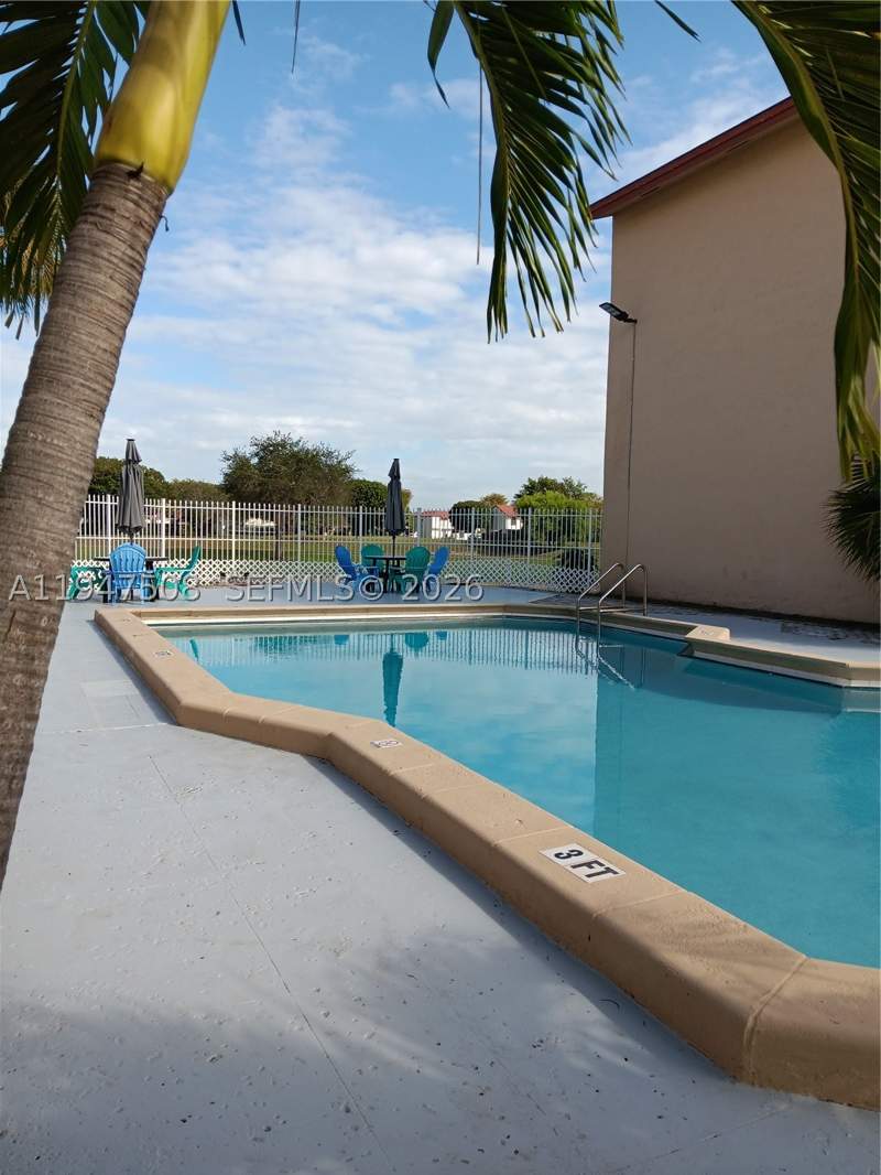 2 bedroom Condominium at 271 W Park Dr 1-7, Indian Summer Vilg Condo, Miami — photo 4