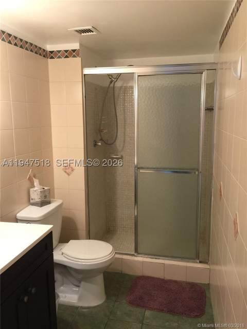 2821 N Miami Beach Blvd 4M, North Miami Beach FL - photo 12 of 23