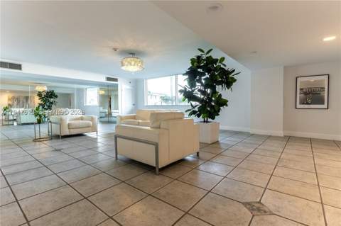 2821 N Miami Beach Blvd 4M, North Miami Beach FL - photo 18 of 23