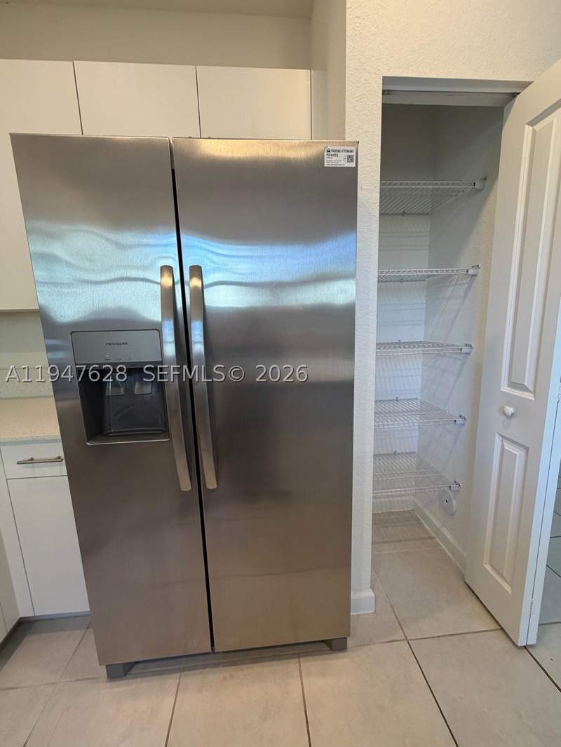 3 bedroom Townhouse at 909 NE 211th St, Via Ventura Neighborhood, Miami — photo 5