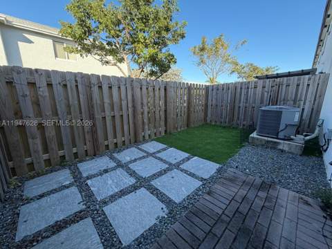 909 NE 211th St, Miami FL - photo 9 of 52