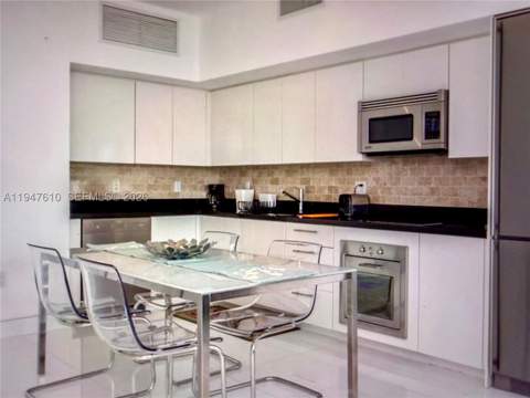92 SW 3rd St 4709, Miami FL - photo 8 of 18