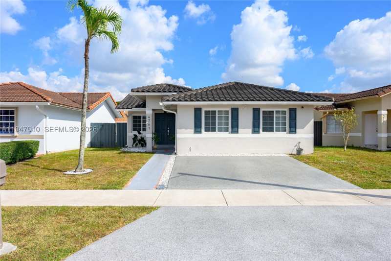 3 bedroom SingleFamilyResidence at 4761 SW 146th Ave, Garson Sub Sec 1, Miami — photo 1