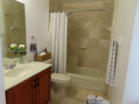 215 SW 42nd Ave Ph08, Miami FL - photo 12 of 17