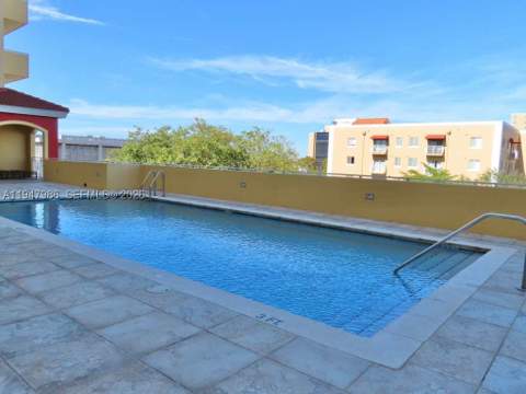 215 SW 42nd Ave Ph08, Miami FL - photo 14 of 17