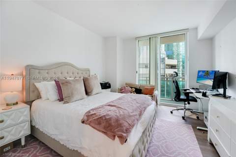 951 Brickell Ave 1110, Miami FL - photo 17 of 42