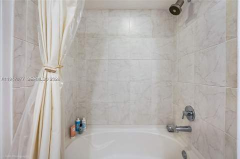 951 Brickell Ave 1110, Miami FL - photo 21 of 42