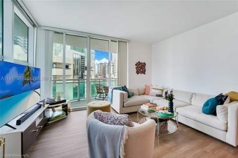 951 Brickell Ave 1110, Miami FL - photo 8 of 42