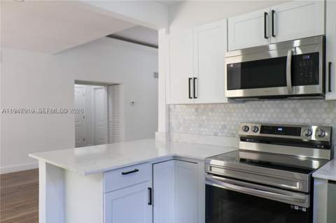 311 NE 90th St, El Portal FL - photo 11 of 11