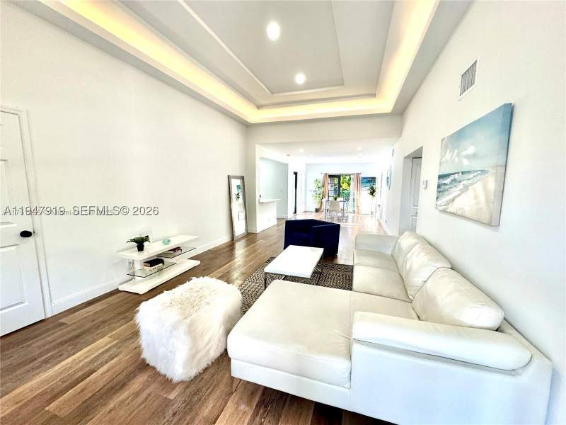 3 bedroom SingleFamilyResidence at 311 NE 90th St, El Portal, El Portal — photo 3